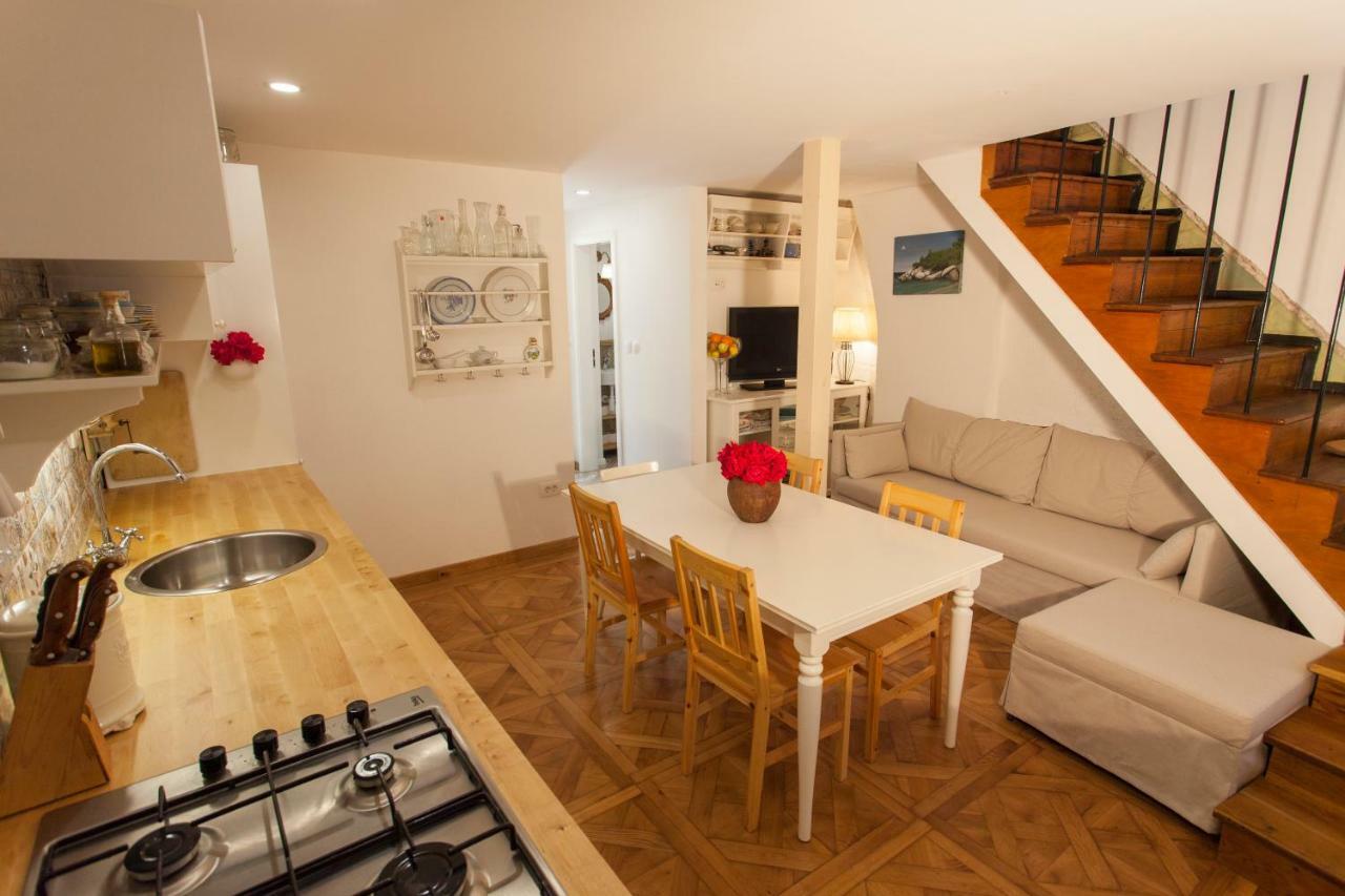 Apartmán Barbarossa House With Parking Cres Exteriér fotografie